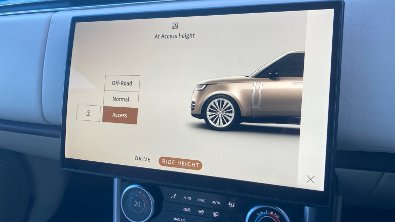 Land Rover Range Rover 3.0 D300 HSE 4dr Auto Diesel Estate